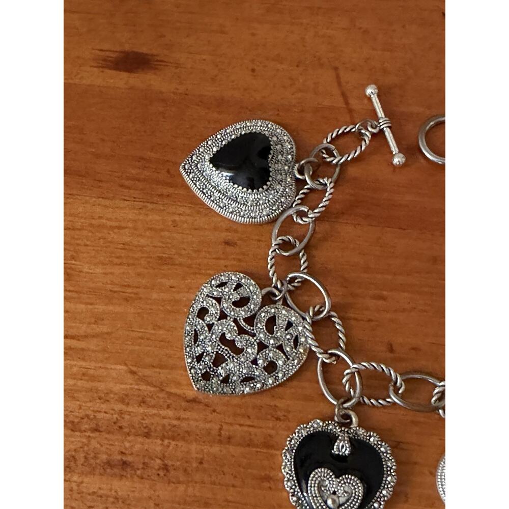 Silver Tone Heart Charm Bracelet Dangle Romantic Jewelry Gift Idea - Picture 4 of 9